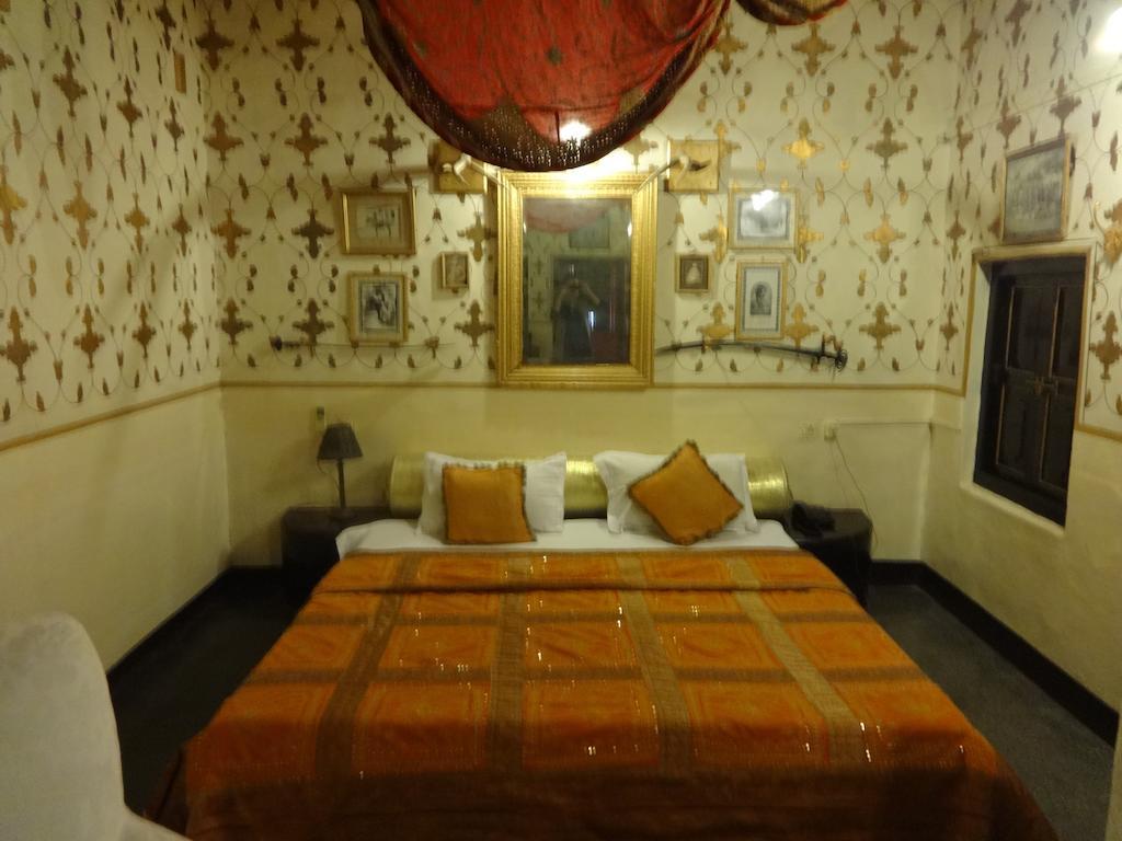 Hotel Bhairon Vilas Bikaner Phòng bức ảnh